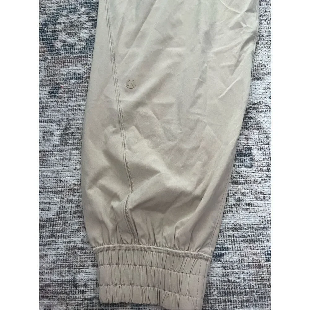 NWT Lululemon Sun Setter Jogger